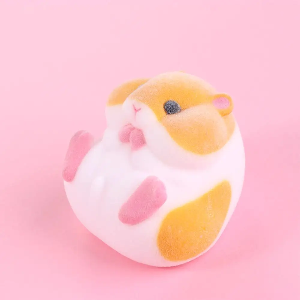 Juguetes cápsula originales Kawaii, hámster suave y lechoso, muñecos de peluche flocados, juguetes Gashapon para aliviar el estrés