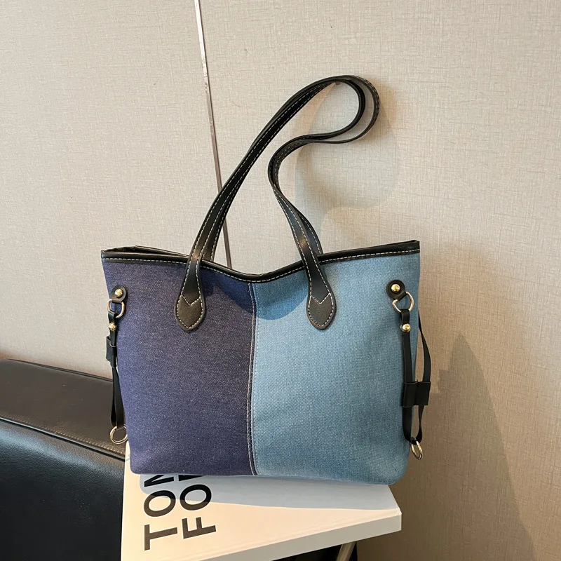 

New Fashion Shoulder Bag Large Capacity Commuter Tote Handle Bag Simple Color Comfortable and Versatile Texture Block Women Bag