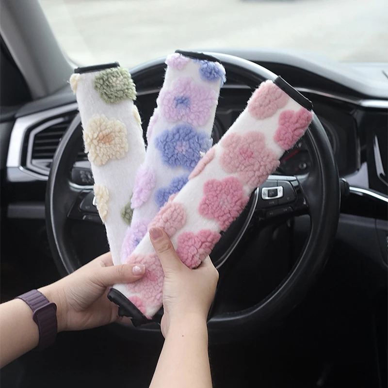

1Pc Cute Flower Car Seat Belt Cover Soft Plush Shoulder Pad Universal Floral Seatbelt Protector for Women Girls Interior