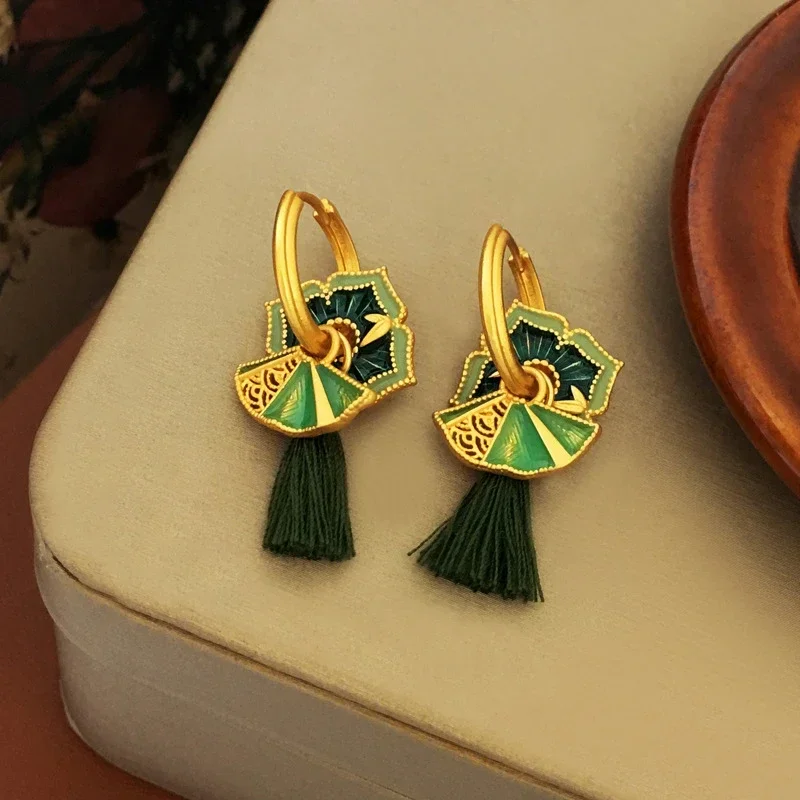 

Green fringe fan earrings elegant retro advanced sense more wear design ear buckle birthday gift