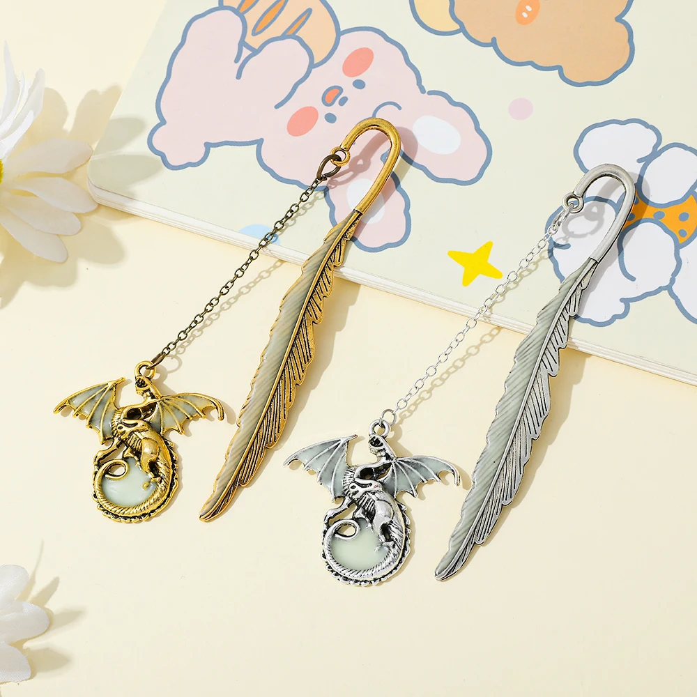 إشارة مرجعية معدنية على شكل تنين ريش كلاسيكي، إشارة مرجعية مضيئة فريدة من نوعها للقراء من الذكور والإناث، سحر قلادة تنين عصرية. #6