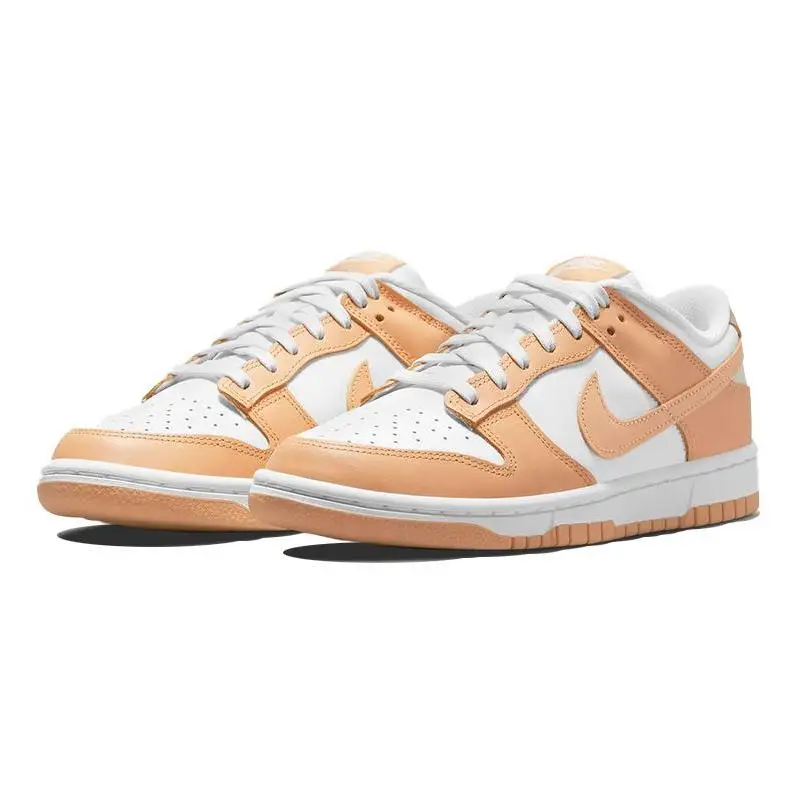 Nike Nike scarpe da ginnastica da donna Dunk Low 'Harvest Moon' DD1503-114