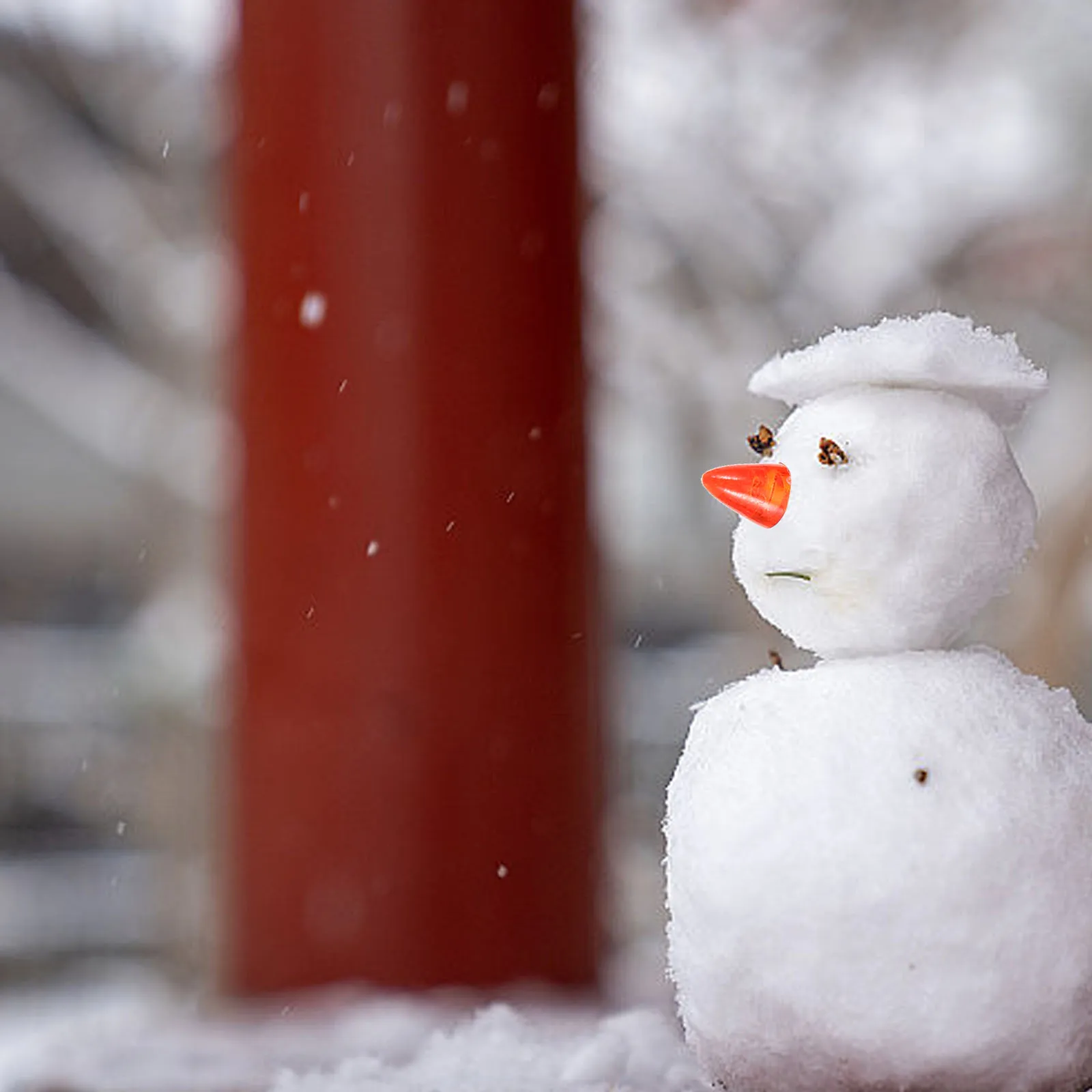 

200 Pcs Snowman Nose Accessory Plastic Christmas Decoration Craft Supplies DIY Projects Xmas Material Accessories