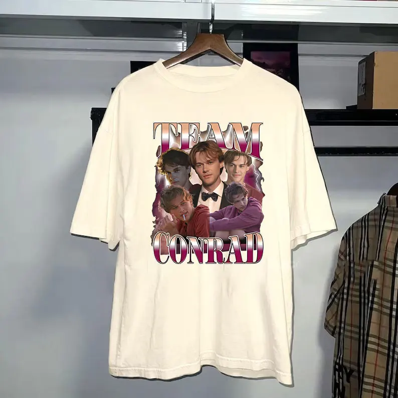 خمر كونراد فيشر الفتاة عشاء مروحة قميص فريق كونراد الصيف تحولت جميلة المحملة ريترو الرومانسية Y2k تي شيرت جرافيك #6