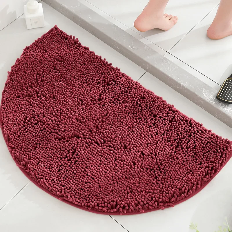 

Dark red chenille material bathroom door mat, bathtub absorbent foot mat, shower room small carpet, modern decorative mat