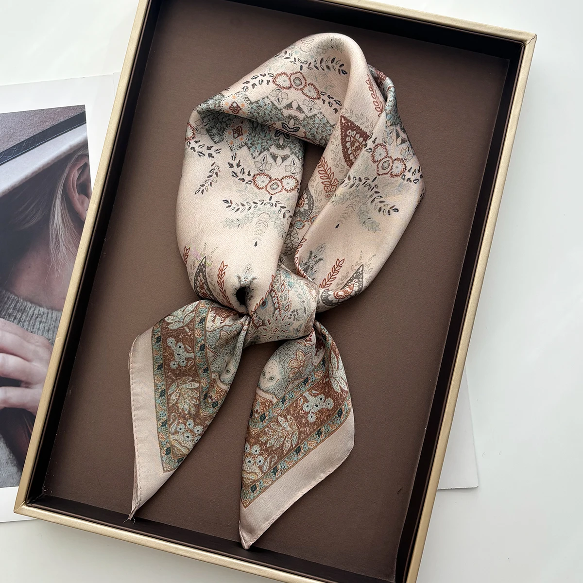 

2026 Design Print Square Silk Scarf Women Neckerchief Bandana Foulard Lady Shawl Scarves Wrap Head Hair Band Ties