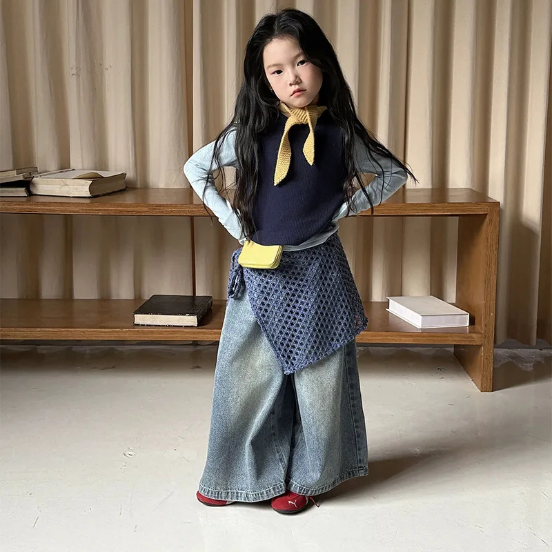 

Girls Autumn New Knitted Vest Bottoming Shirt2025Versatile Loose Jeans Four-Piece Set Trendy