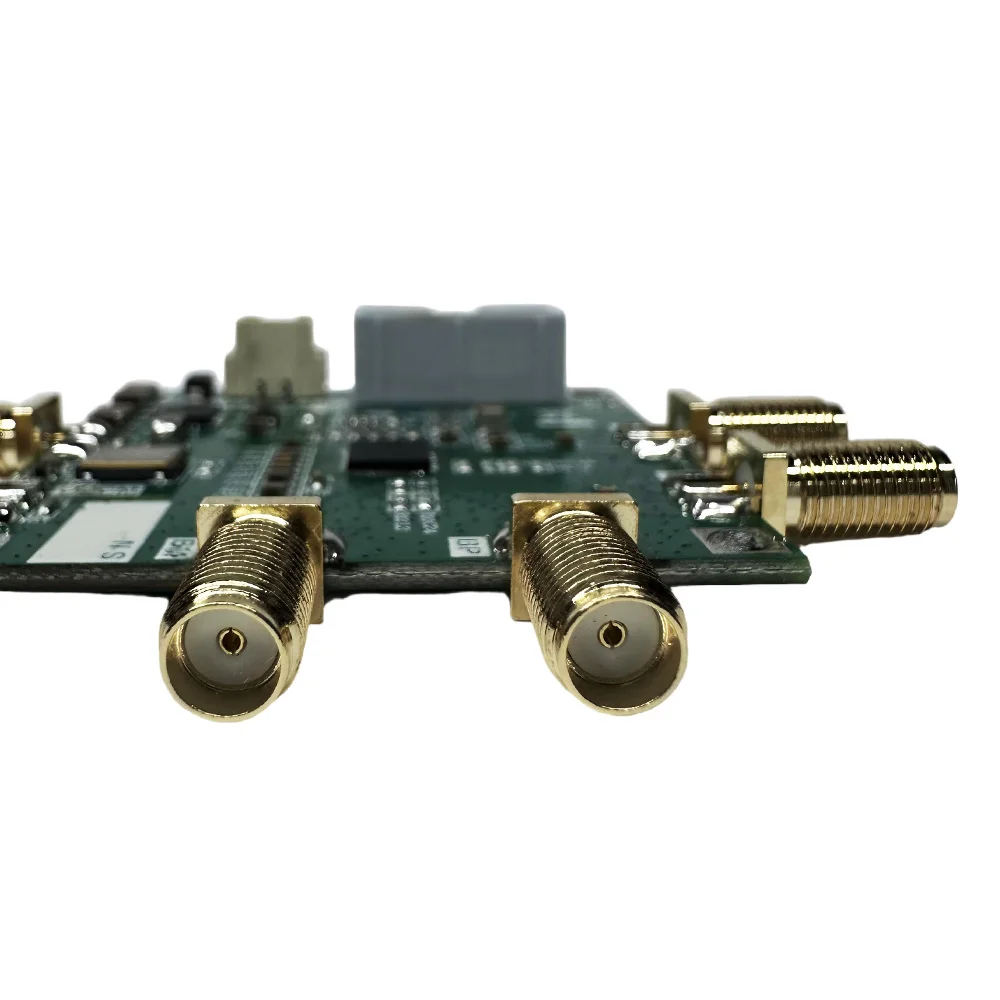 LMX2572 6.4GHz Wideband PLL Frequency Source Module Low Phase Noise 12.5-6400MHz RF Output 5V