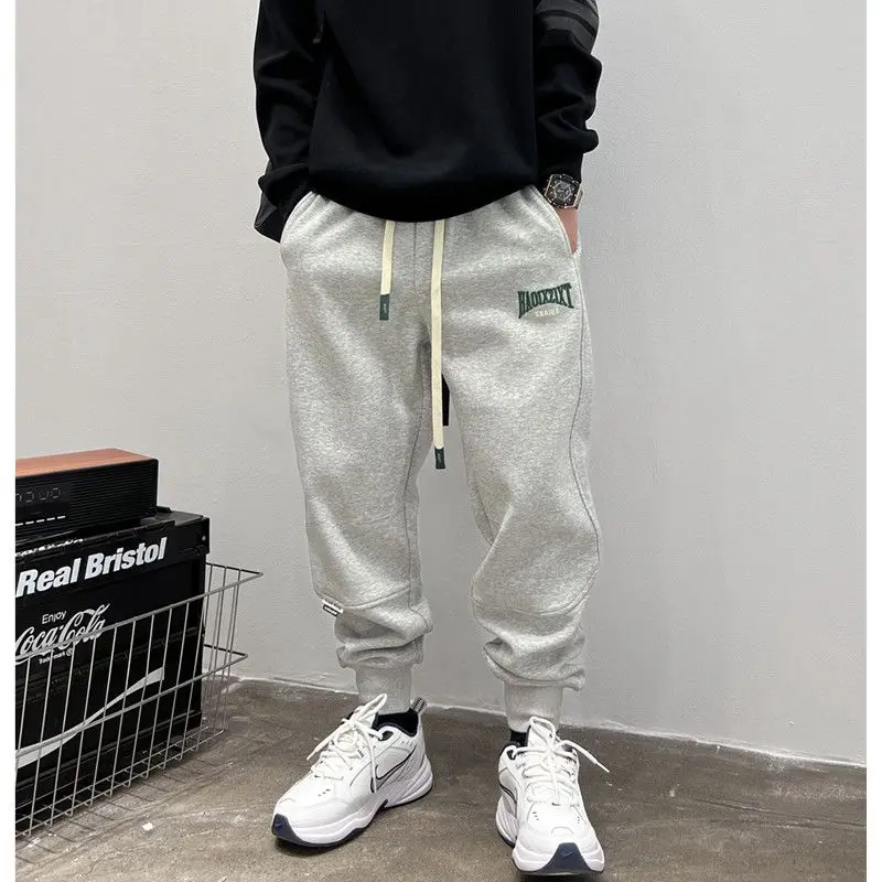 

plus Size Men's Casual Sports Pants Autumn Winter Loose Fit Trendy Brand Letter Print Cuffed Leisure Trousers Breathable