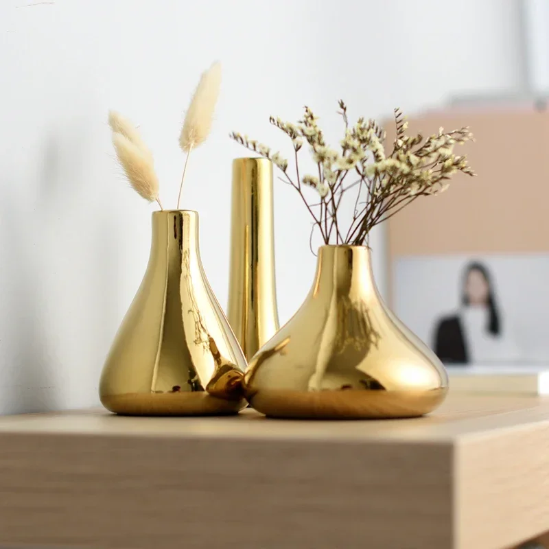 Nordic Home Office Desktop Decoration Light Luxury Plated Gold Vase Dried Flower Ceramic Flower Modern Mini