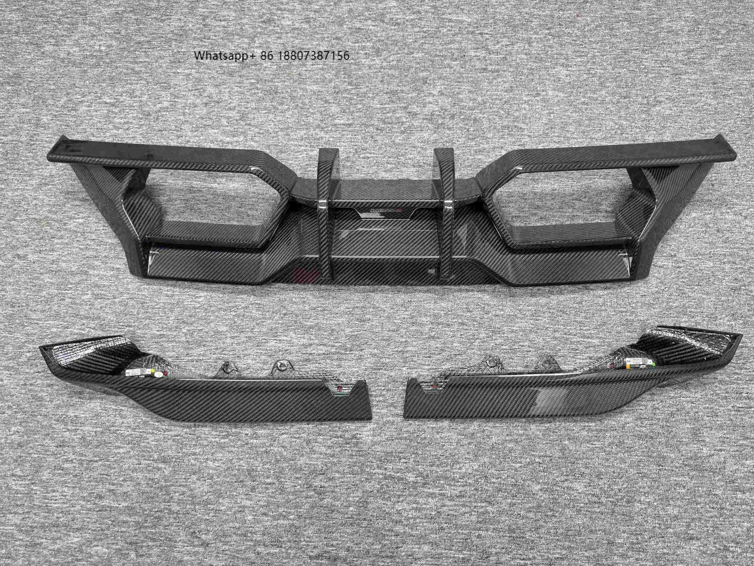 

High Quality SQ Style Dry Carbon Fiber Rear Diffuser forBMW M2 G87 Coupe 2023-IN