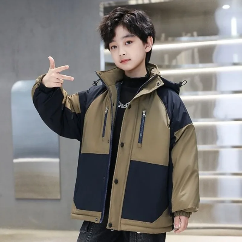 

Новинка 2025 года, осенне-зимнее утепленное флисовое хлопковое пальто для мальчиков — теплая и стильная зимняя куртка для больших детей, зимняя верхняя одежда для мальчиков на открытом воздухе
