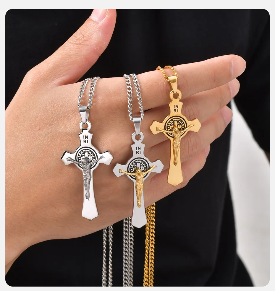 Vnox Heiliger Benedikt Katholisches Kreuz-Anhänger-Halskette für Männer und Frauen, 50/60/70cm Edelstahl-Gliederkette, Religiöser Schmuck Geschenk – Detail 2