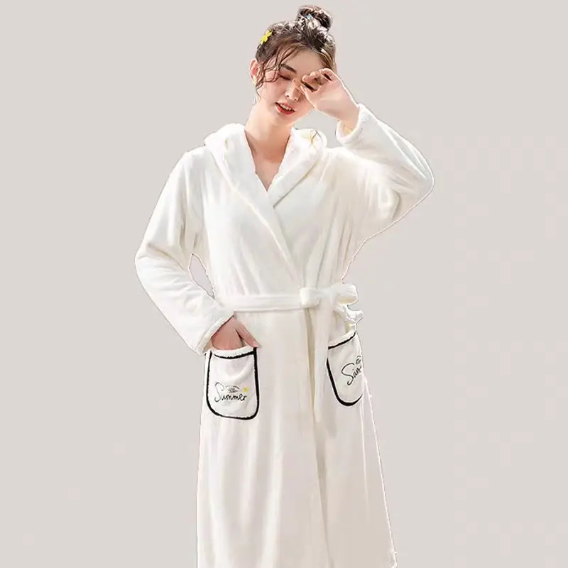 Утолщенное банное полотенце 690 г, пригодный к носу халат, утолщенное банное полотенце 2025 года, женский стиль, с длинными рукавами