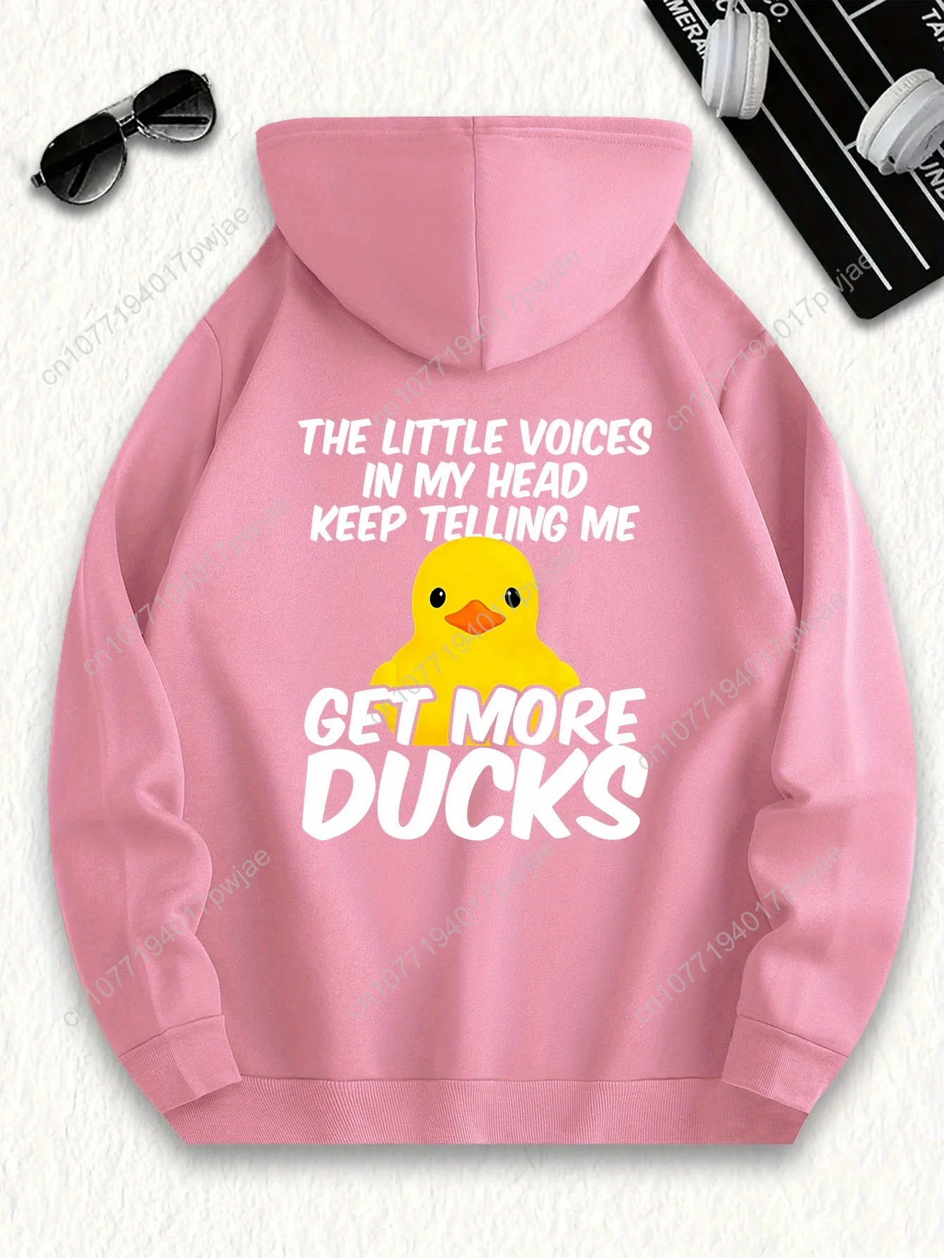 [Болстовка с игривой уткой] Повседневная коричневая мужская толстовка с капюшоном |   Толстовка с игривым рисунком и дизайном желтой утки — «Маленькие голосы в моем голове»