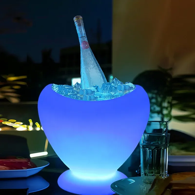 Creative Heart Shaped LED Champagne Bucket Luminous Beer Basket for Bar KTV Party Colorful Light Up Ice Bucket Table
