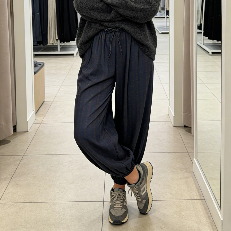 سروال نسائي فانوس ساتان بنمط داكن مع خصر مرن وأصفاد برباط ملابس نسائية مريحة غير رسمية