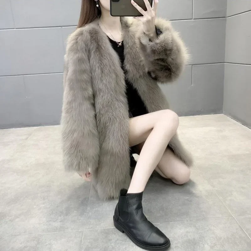 2024 Winter Haining Fur Coat Female Foreign Imitation Fox Fur Medium Long Fur One Coat V-neck Slimming SimpleStylish Comfortable