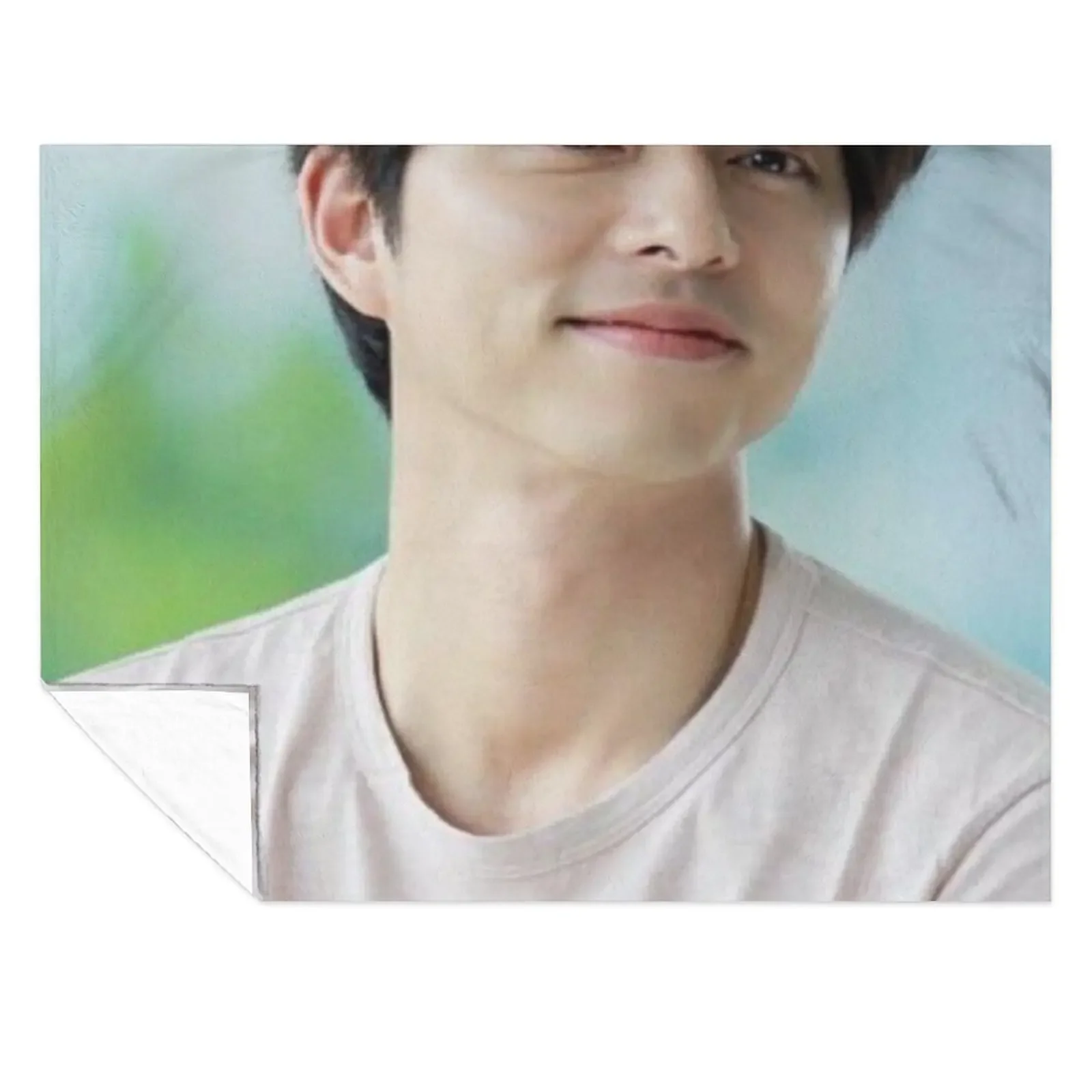 

Gong Yoo Throw Blanket Furry for babies Sofas Nap Blankets