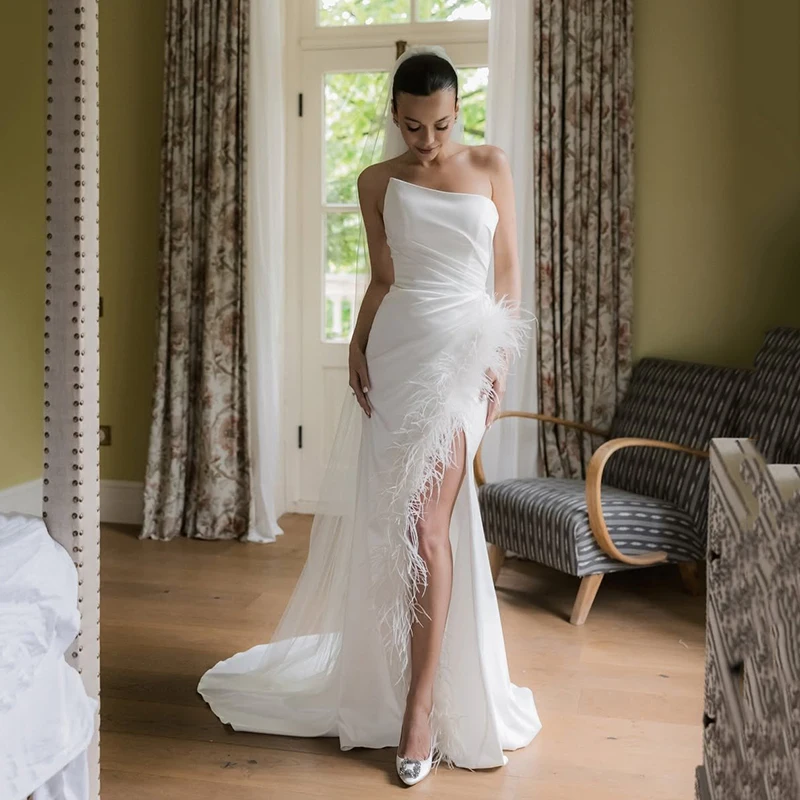 Eightree White Mermaid Wedding Dresses Strapless Side Slit Feather Bridal Dress 2026 Evening Wedding Ball Prom Gowns Customized
