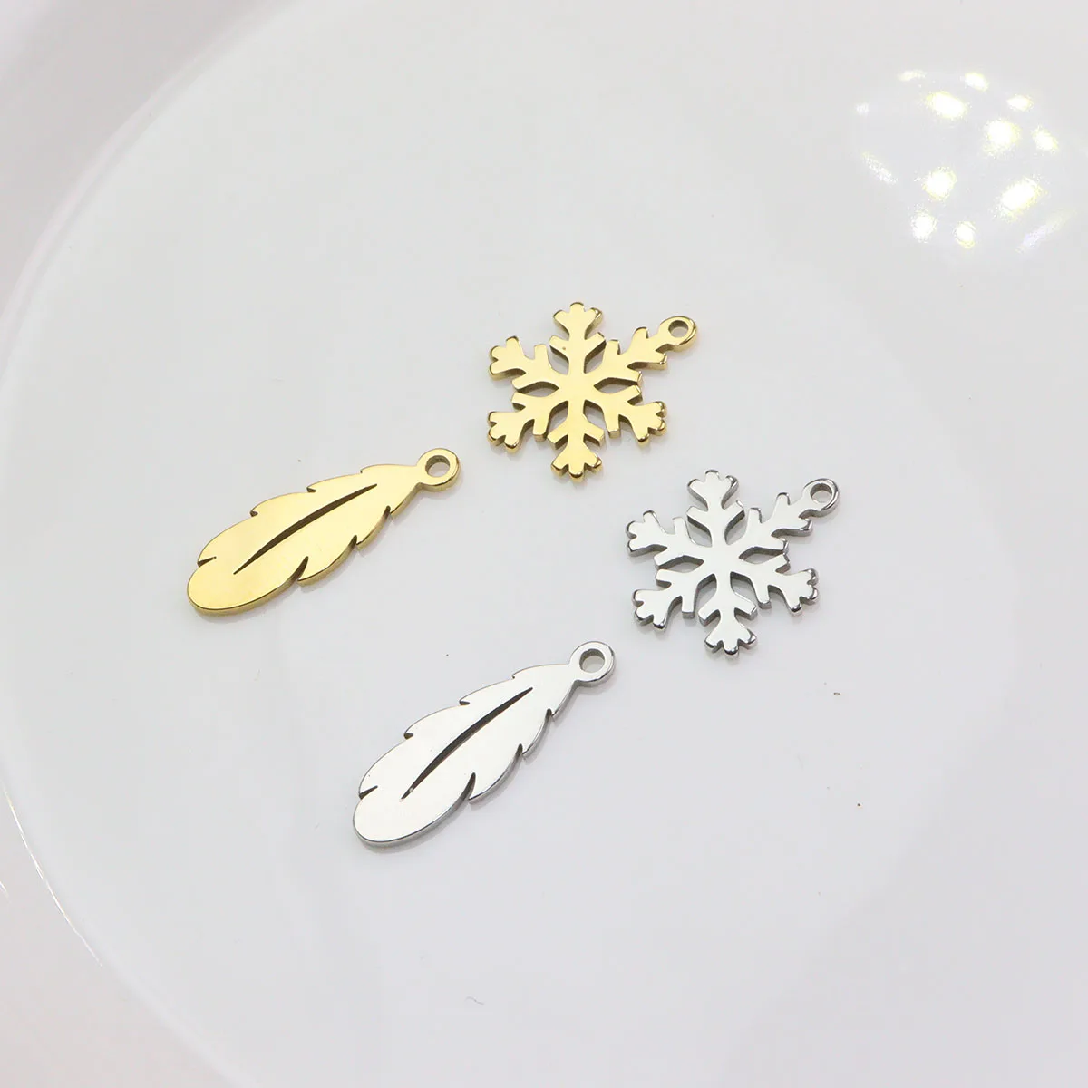 10pcs Stainless Steel Snowflakes Connector Jewelry Charms Pendant DIY Handcraft  Vacuum Plate Waterproof Antiallergic