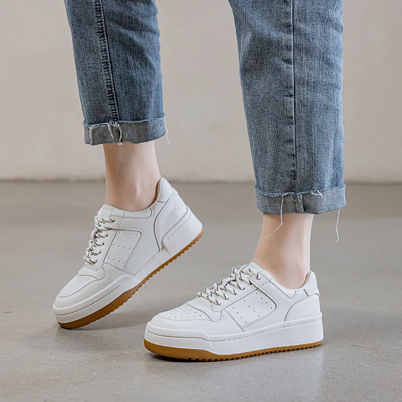 

Top Quality Leather White Sneakers Women 2026 Spring New Casual Shoes Fashion Thick Sole Skateboard Shoes Breathable Sport Shoes