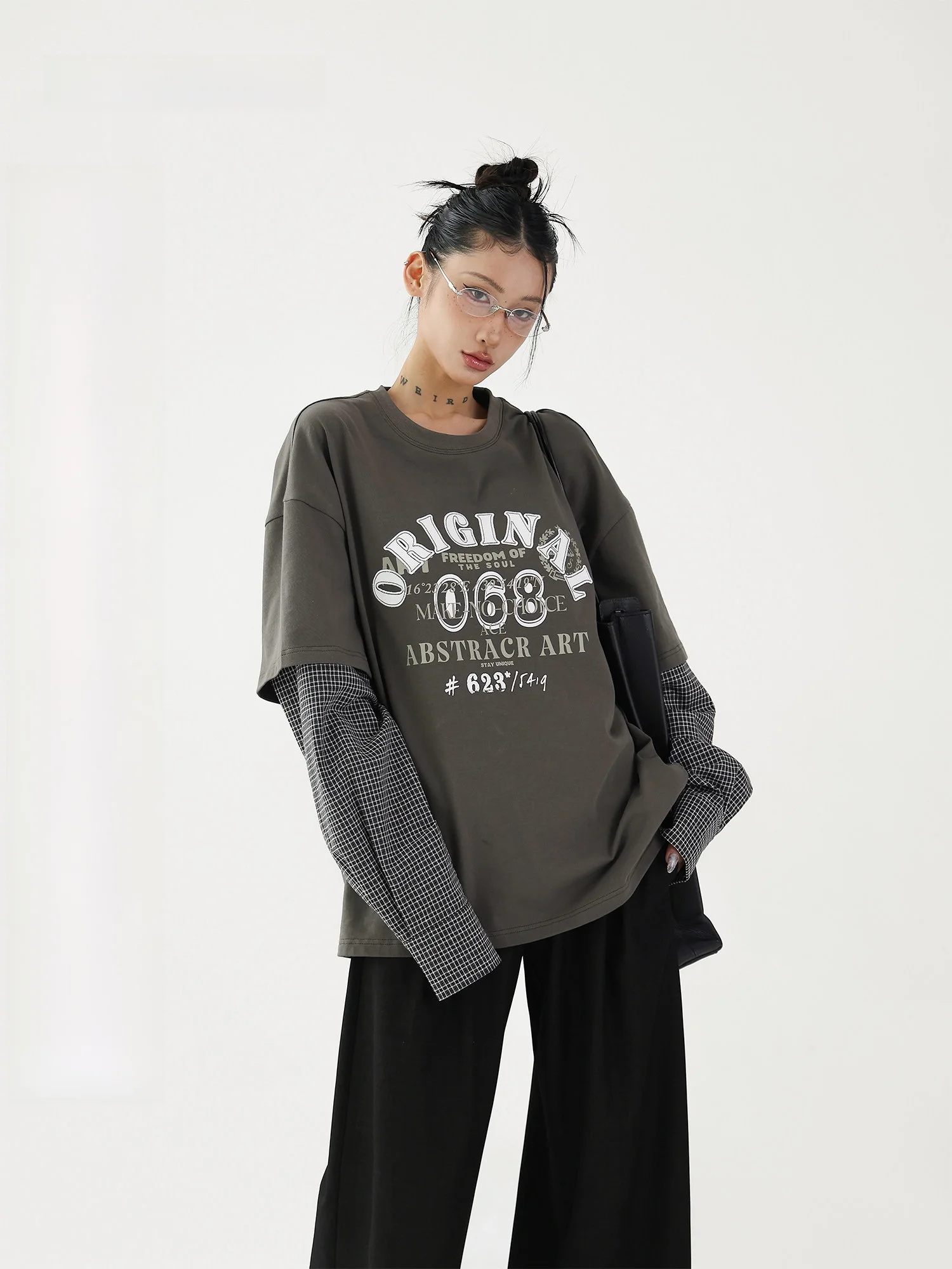 

Американская ретро-футболка в клетку с надписью, женская, свободного кроя, с круглым вырезом, из хлопка, с длинными рукавами, с эффектом пэчворк, на все плечи, для подружек невесты.