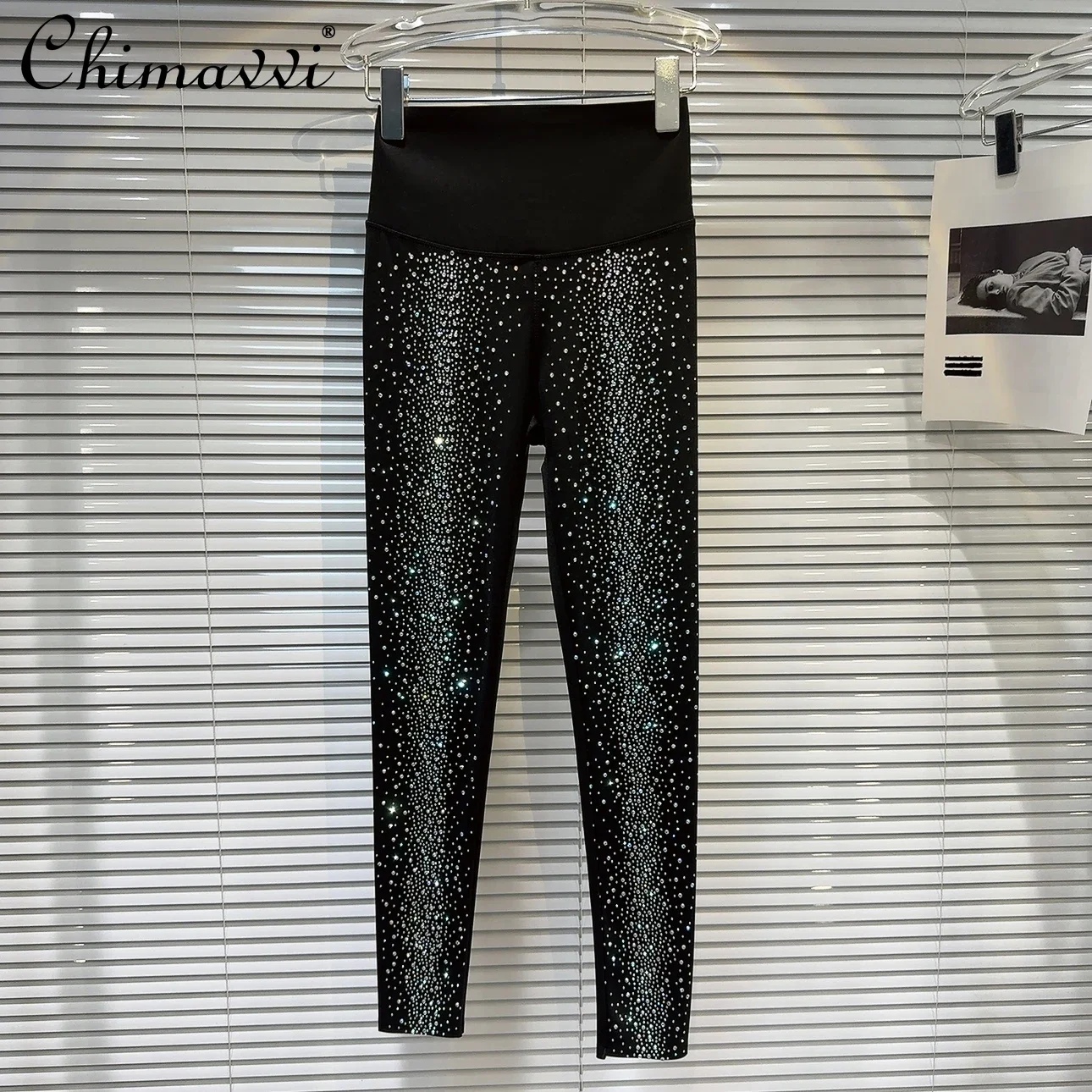 2024 jesienne ubrania nowe wysokiej talii Rhinestone gorące diamenty elastyczne wąskie legginsy Streetwear obcisłe spodnie do jogi do kostek