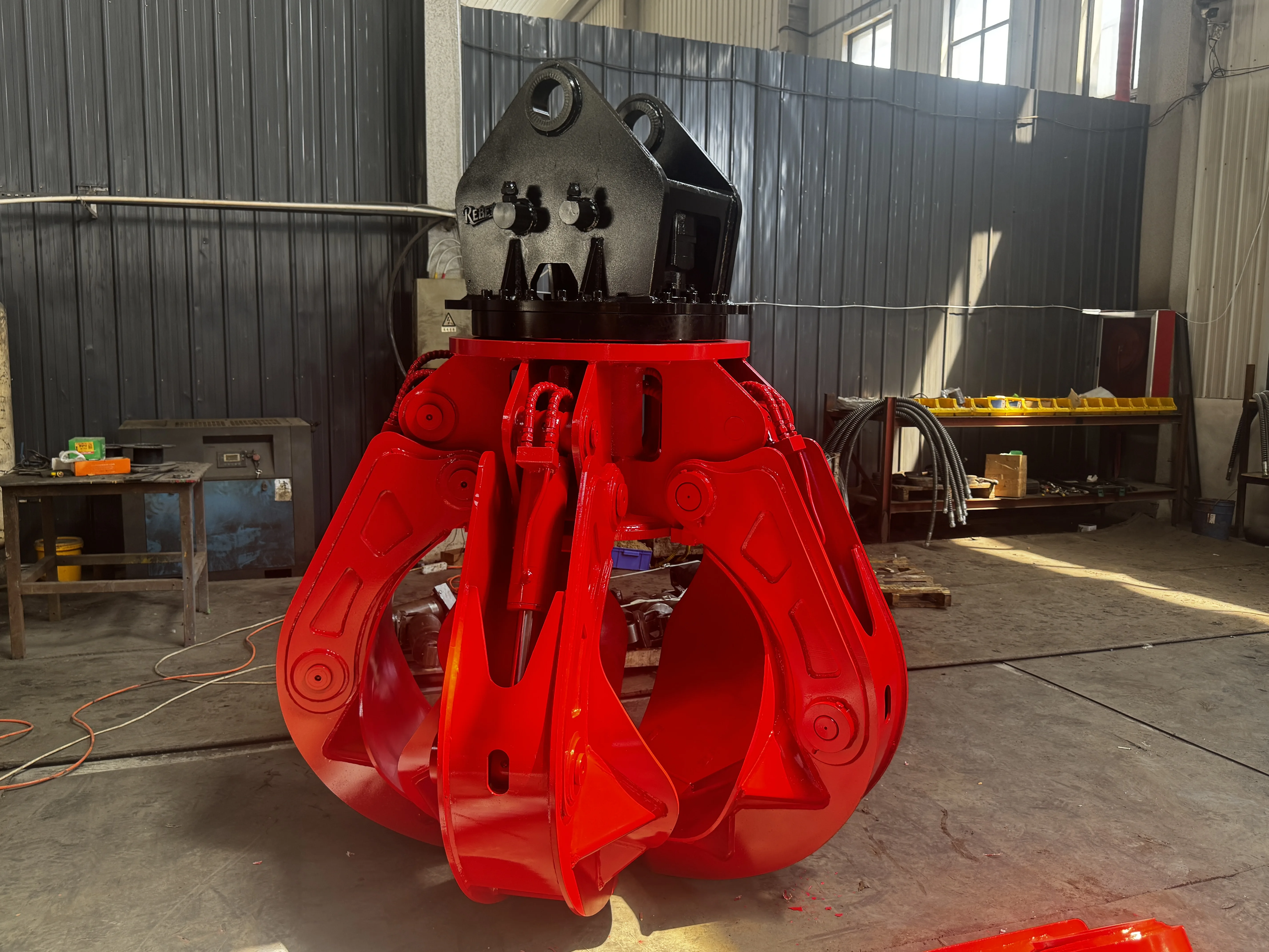 Reliable CE Hydraulic Orange Peel Grapple 360 Rotating Multi Jaw Scrap Grab With Motor For Coal And Ore Bulk Handling
