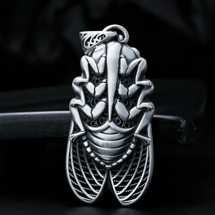 CHUANGCHENG Silver Cicada Pendant 925 Sterling Silver Sweater Chain Silver Necklace Pendant Cicada Male and Female Pendant Chain