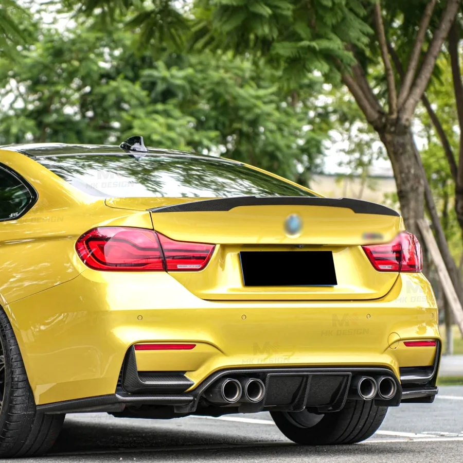 ألياف الكربون المصد الخلفي الكسوة الجانب الفاصل ركن حامي لسيارات BMW F80 M3 F82 F83 M4 2014-2019 المصد الخلفي الخائن قطع غيار السيارات