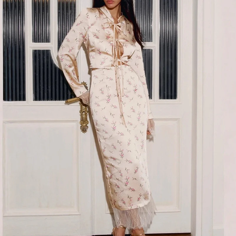 

Women Fashion Flower Print Slim 2Pc Suit Casual Long Sleeve Patchwork Outfits Elegant O-neck Hollow Lace-Up Cardigan & Skirt Set