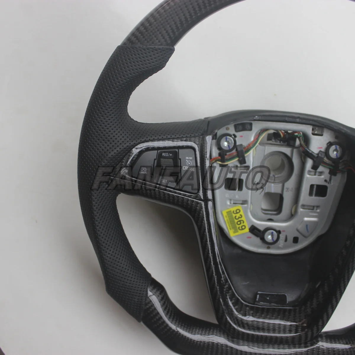 Replacement D Shape Real Carbon Fiber Steering Wheel with Leather for Opel Astra J 2010-2014