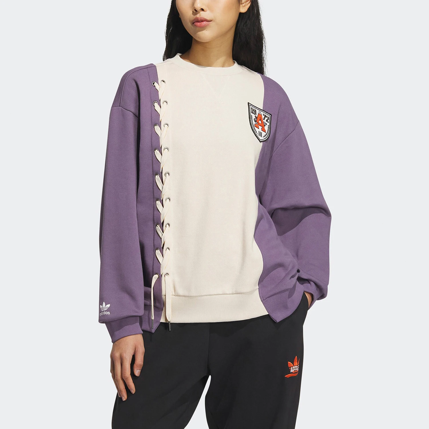 

Adidas Original Winter New Women's Knit Round Neck Pullover Sweatshirt IN1091