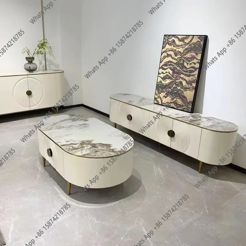 

Комбинация тумбы под телевизор и журнального столика X American TV Cabinet: постмодерн, простота, легкая роскошь, для гостиной, с высокой тумбой под телевизор и напольной тумбой из каменной плиты.