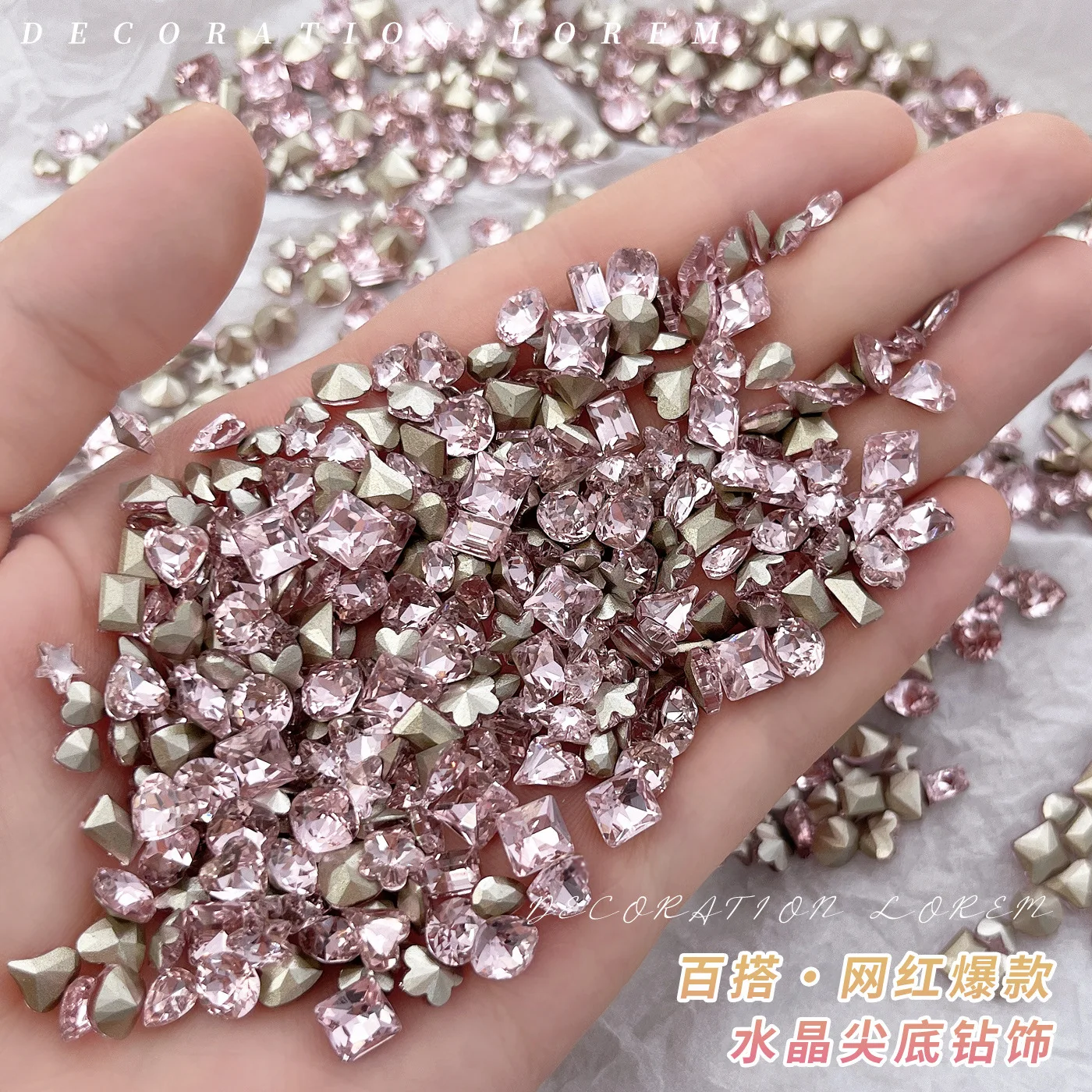 Glitter Kristall Herz Wassertropfen Schmetterling Blume Quadrat Geometrische Zirkon Strass Nail art Zubehör Dekorationen Werkzeuge