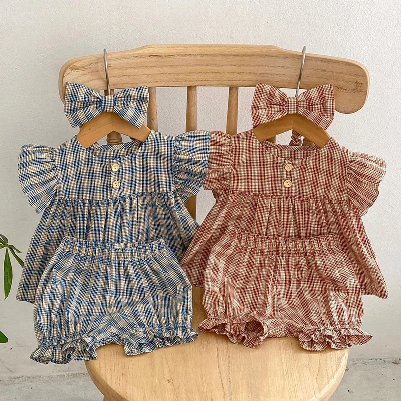 

Summer Newborn Baby Girls Clothing Set Flying Sleeved Cotton Plaid Shirt+Shorts+Hair band Children Clothes Suit