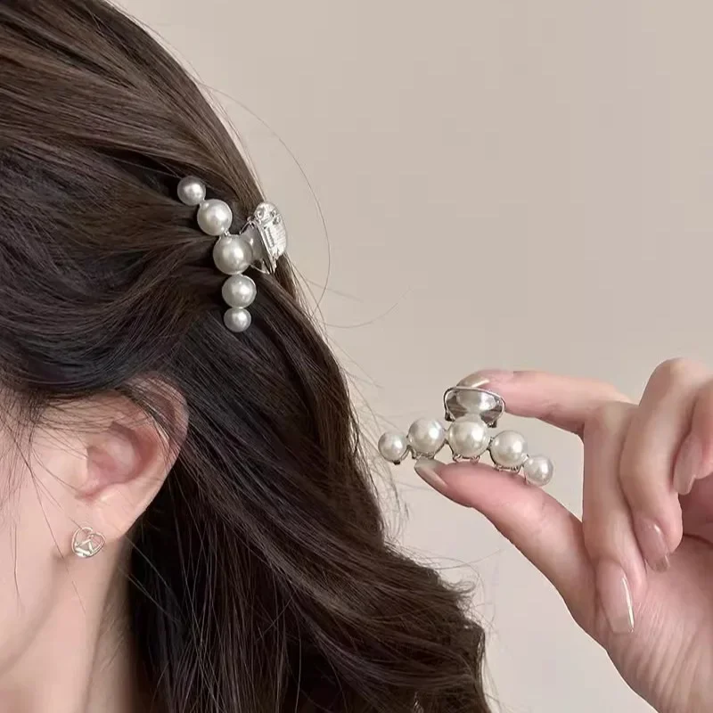 ZZPSJ Pinza para el pelo mini de metal con perlas para flequillo lateral y volumen