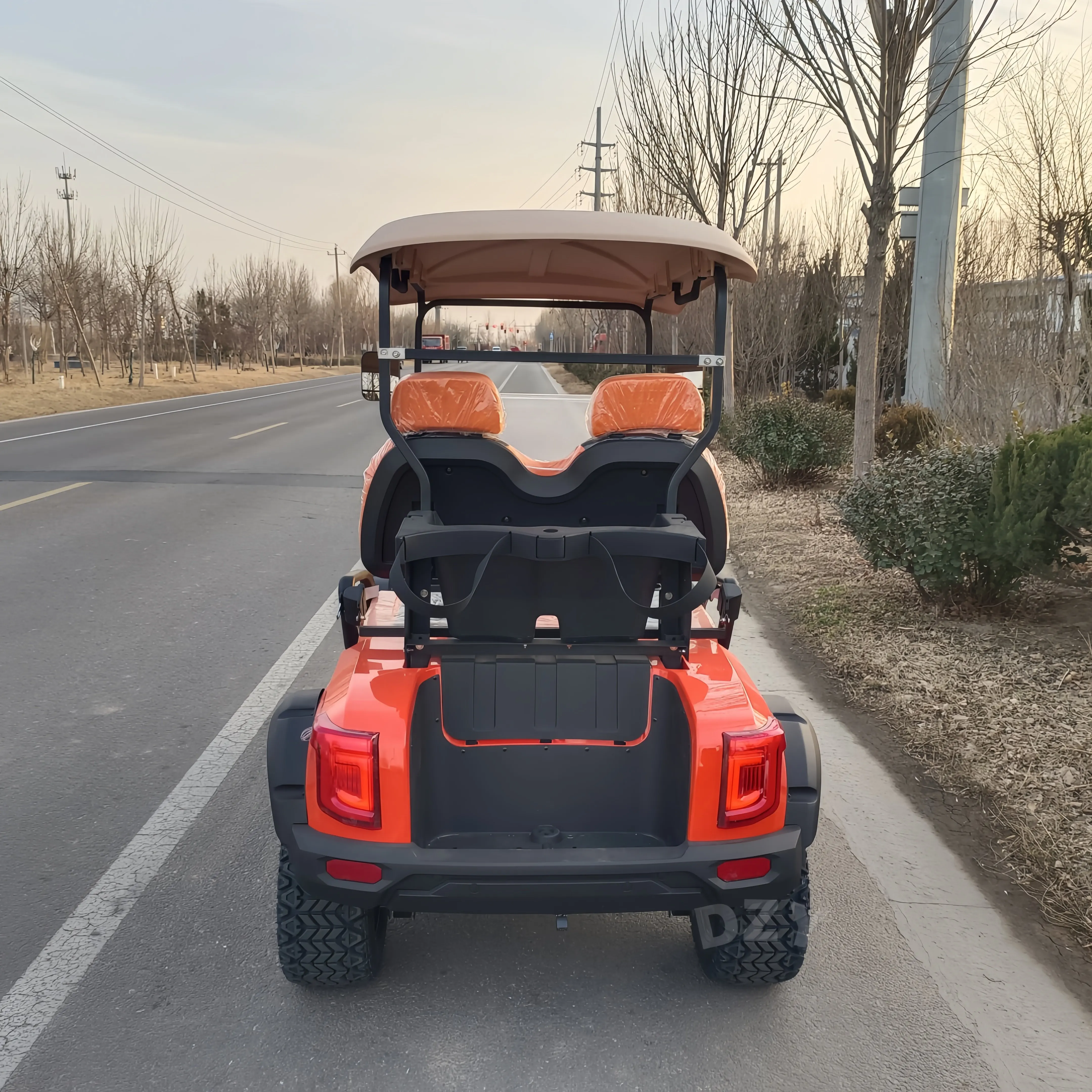 China's new new energy off-road vehicle, 6-seater high-quality electric golf cart