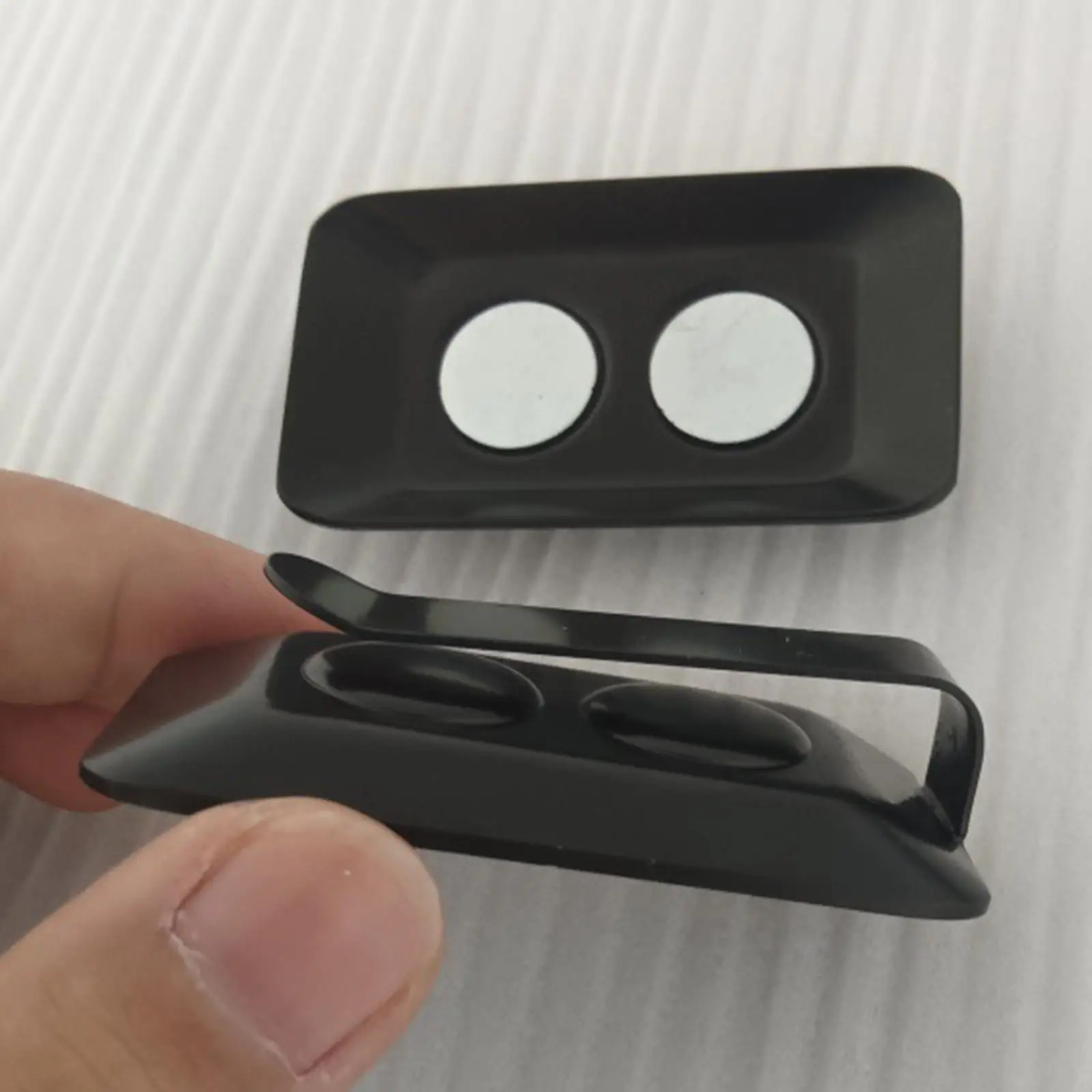 

Golf Rangefinder Clip Sturdy Iron Waistband Carry Holder Organizer for Most Brands Rangefinders Outdoor Gift