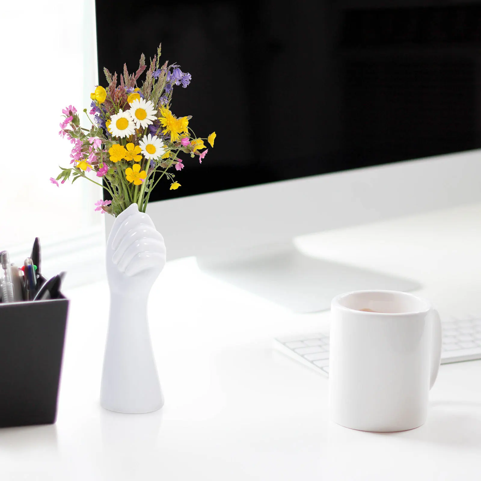 

Desktop Vase Decor Ornament Decorations Human Body Arm Hand Holding Decorative Creative