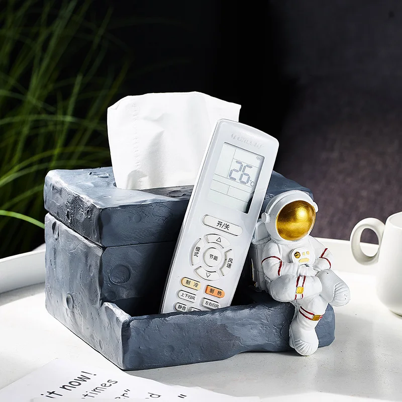 Nordic style astronaut tissue box, living room, multi-function household tea table, remote control, creative and luxurious