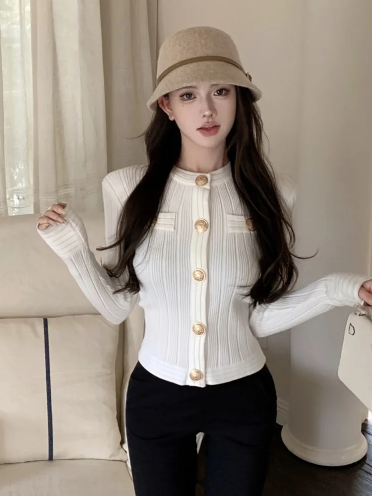 2024 Spring New Fashion Sweet Chic Knitted Women Sweater Cardigan Ladies Hotsweet Sexy Basic Pull Femme Fit Soft Warm Crop Tops