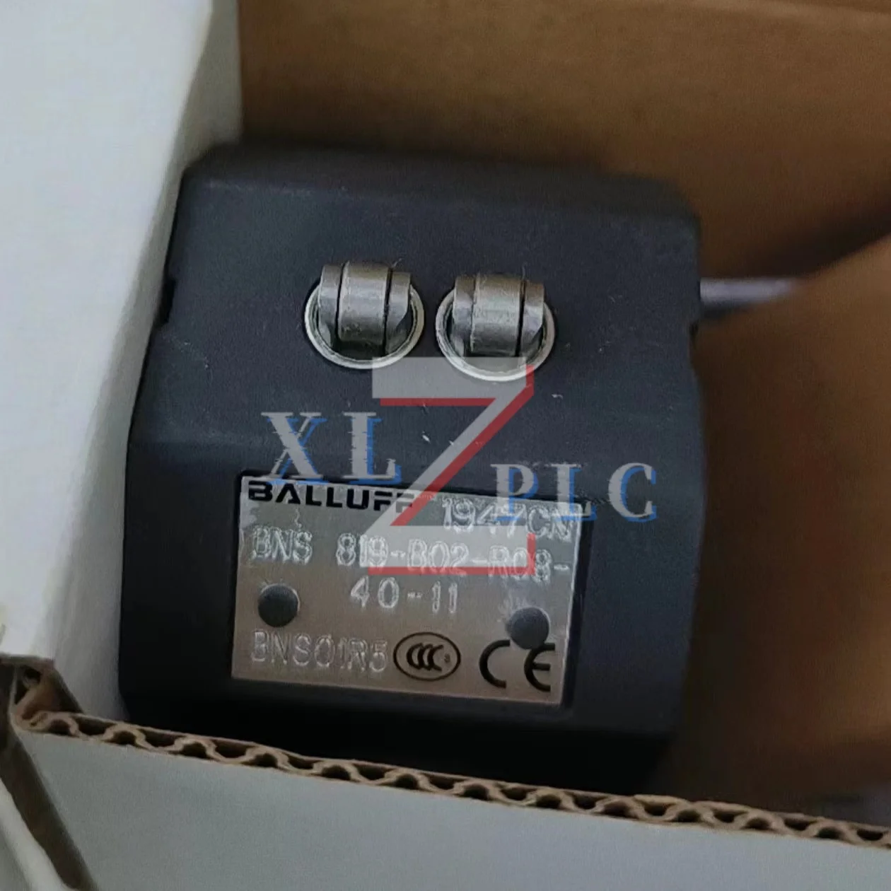 Baru dalam stok Limit Switch BNS 819-B02-D12-61-12-3B BNS026R BNS 819-B02-D12-61-12-10 BNS819-B02-R08-40-11