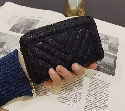 Women Wallet Quilt Full Zip Card Pink Strip Luxury Designer Striped card bag