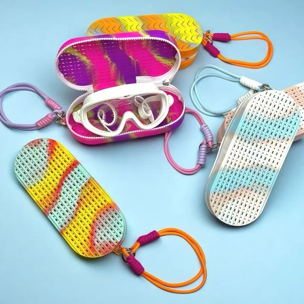 

Silicone Glasses Protection Box Breathable Double-sided Swimming Goggles Box Anti- fall Drain Hole Swim Goggle Case Men/Women