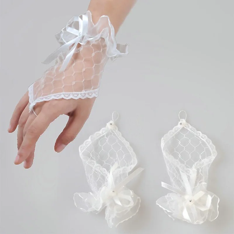 Guantes de encaje con diamantes de imitación para mujer, malla transparente, sin dedos, para damas de honor, banquetes, bodas, fiestas de té, funerales