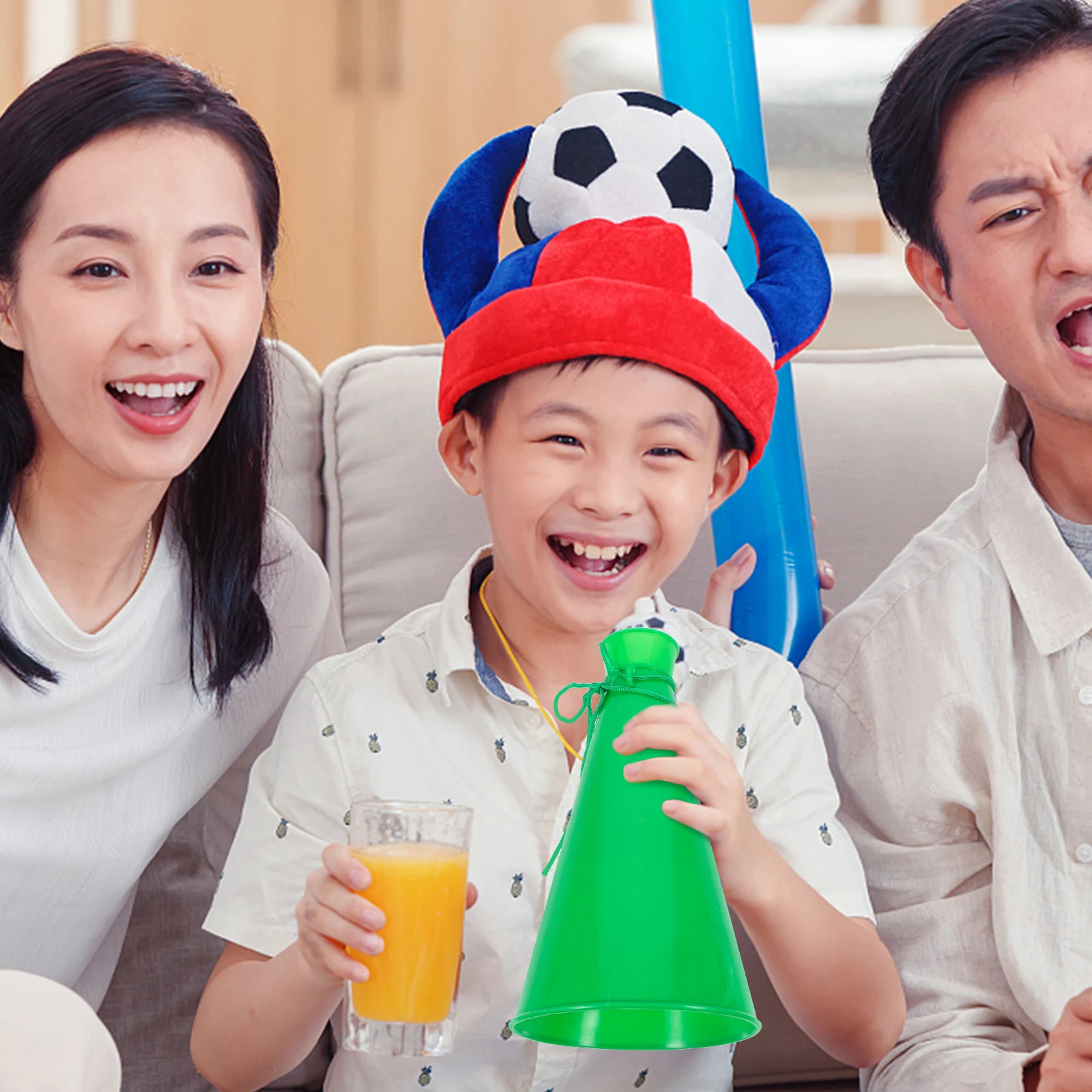 

Truck Cheering Horn Child Clown Plastic Collapsible Megaphone for Sporting Events