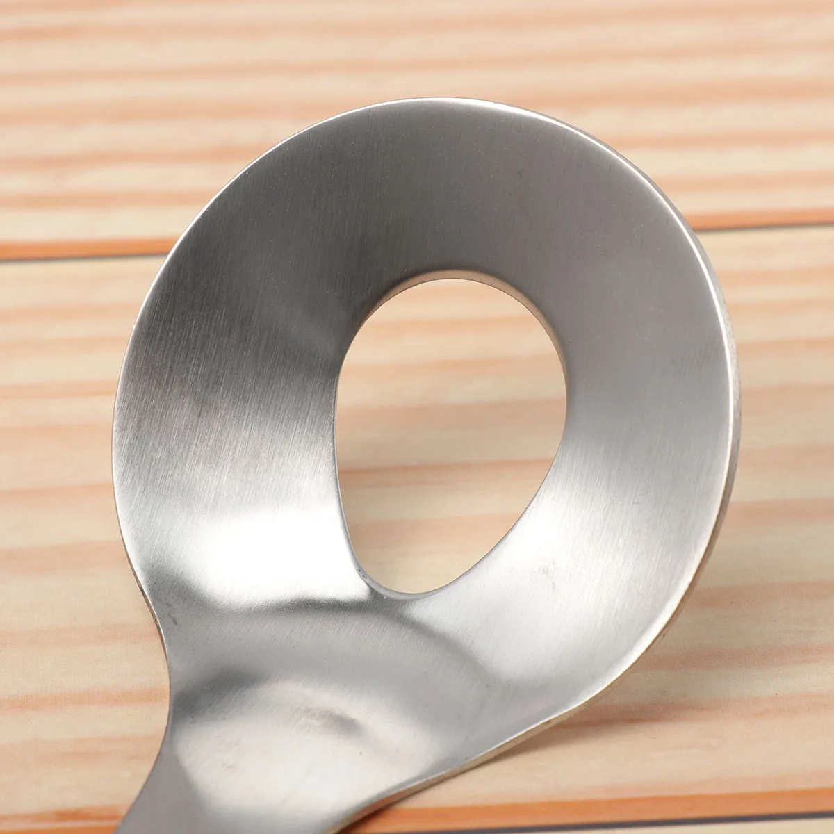 

1Pcs Meatball Making Spoon Stainless Steel Sturdy Non-Slip Wood Handle Hole Design Convenient Storage for Home Restaurant