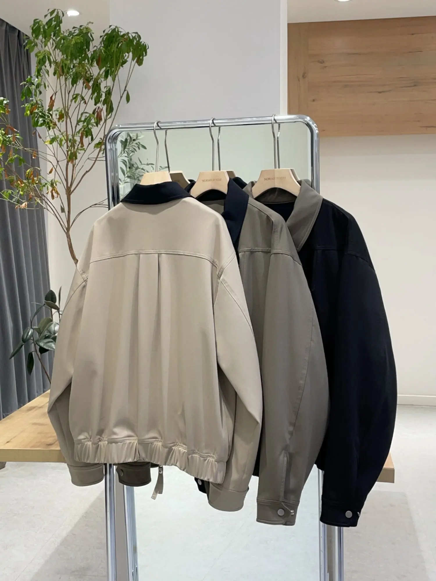 

Noxula Authentic Brand Soft Folded Jaet TVH Spring 2025 New Sle Женская верхняя одежда из смеси полиэстера Long Sve